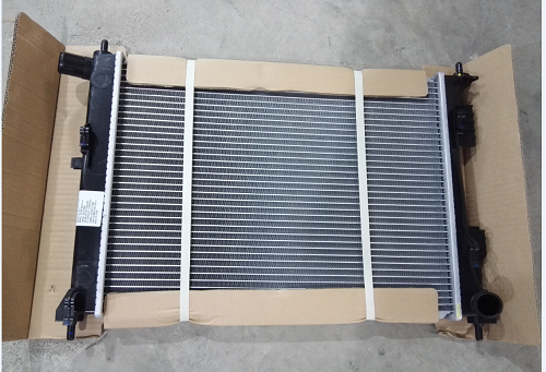 Ang nagtatrabaho prinsipyo ng electric car radiator.