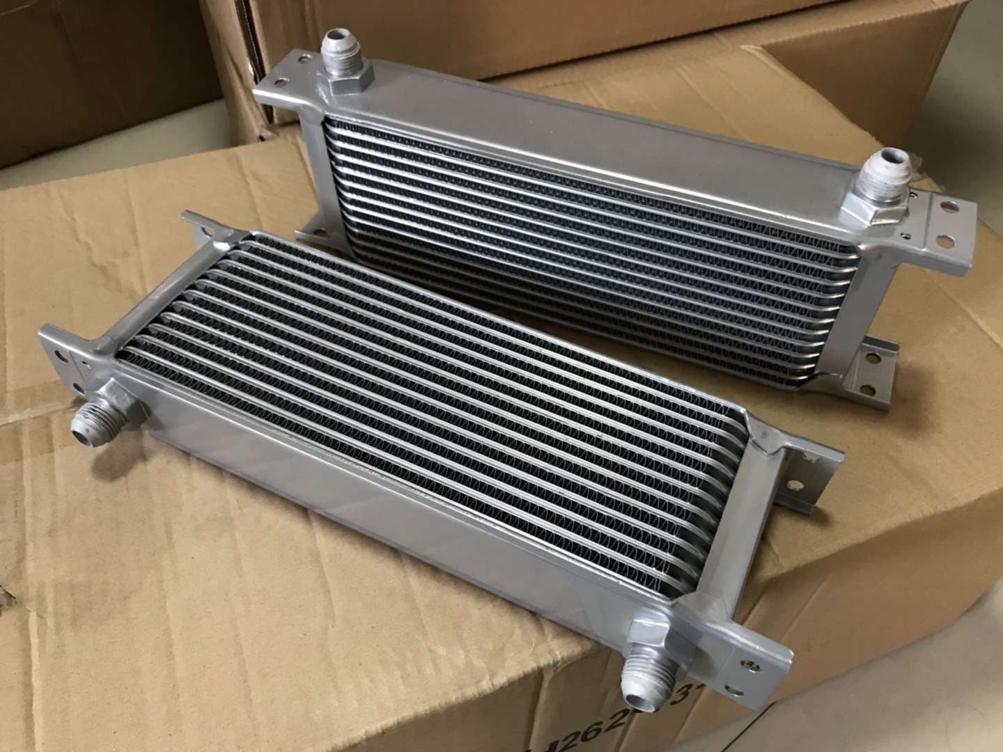 Ang prinsipyo ng pagtatrabaho ng oil cooler